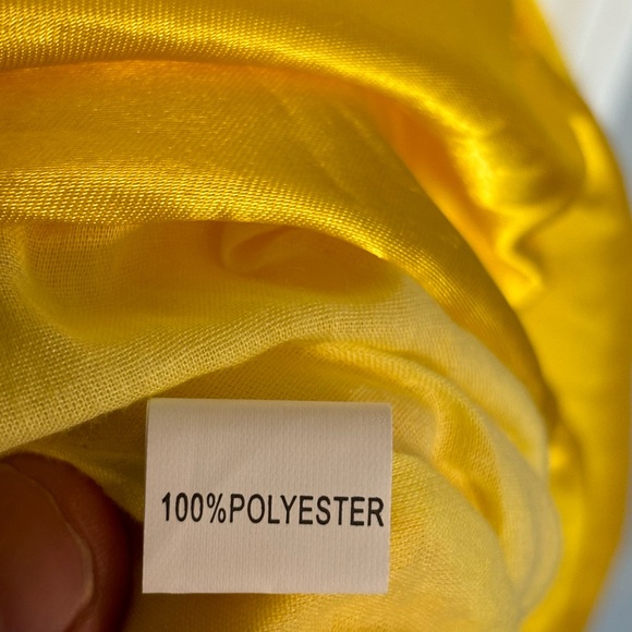 Princess Belle dress (5T) - Picture 4 of 5